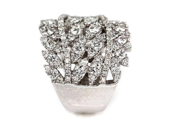 2.45ct Pavé Diamonds in 14K White Gold Dazzling Leaf Wrap Band Ring