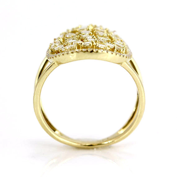0.77ct Baguette & Round Floating Diamonds in 14K Gold Oval Cocktail Ring