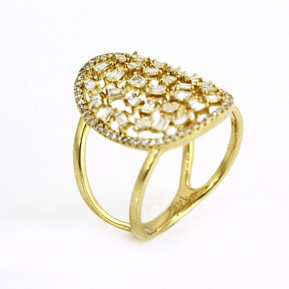 0.77ct Baguette & Round Floating Diamonds in 14K Gold Oval Cocktail Ring