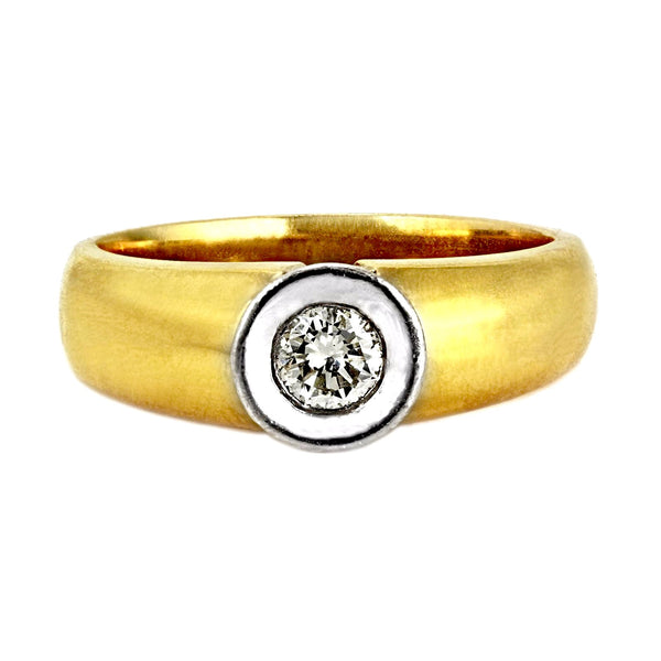 0.25ct Bezel Round Diamond in 14K Yellow Gold Engagement Ring