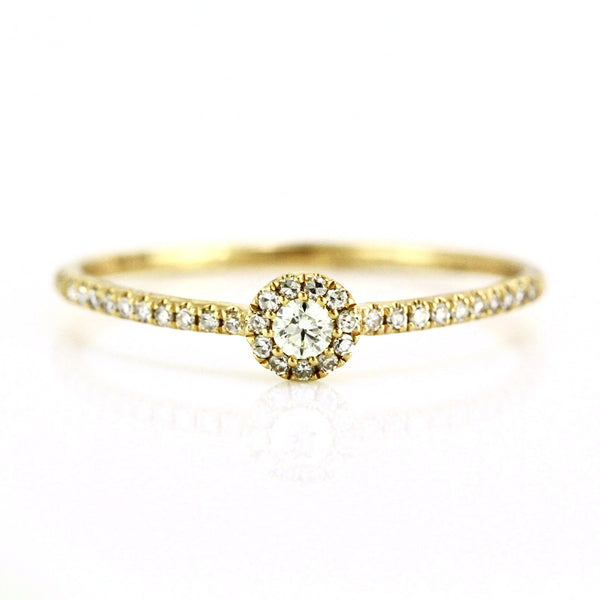 0.15ct Pavé Round Diamonds in 14K Gold Solitaire Halo Ring